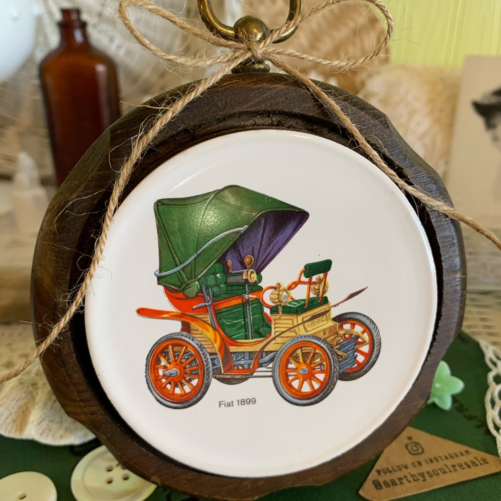 Vintage Antique Car Plaque 🛞 - Picture 2 of 7
